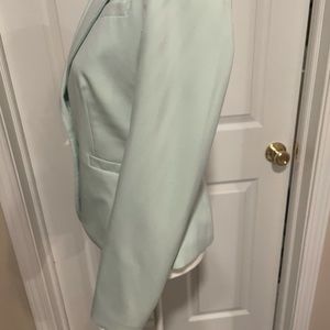 Beautiful, mint colored suit jacket, lightweight material, Very fitted